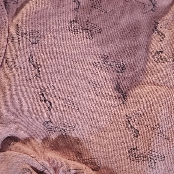 ChickPea 0-3 blush unicorn long sleeve diaper shirt - Picture 2 of 4
